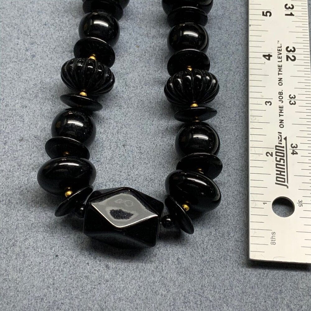Vintage Chunky Beaded Necklace 21 In Black Gold Faceted Fluted Oval Geometric - Picture 6 of 7